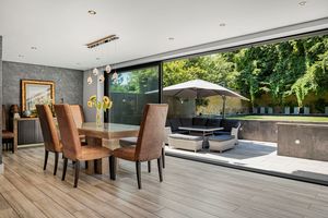 Photo 31- click for photo gallery